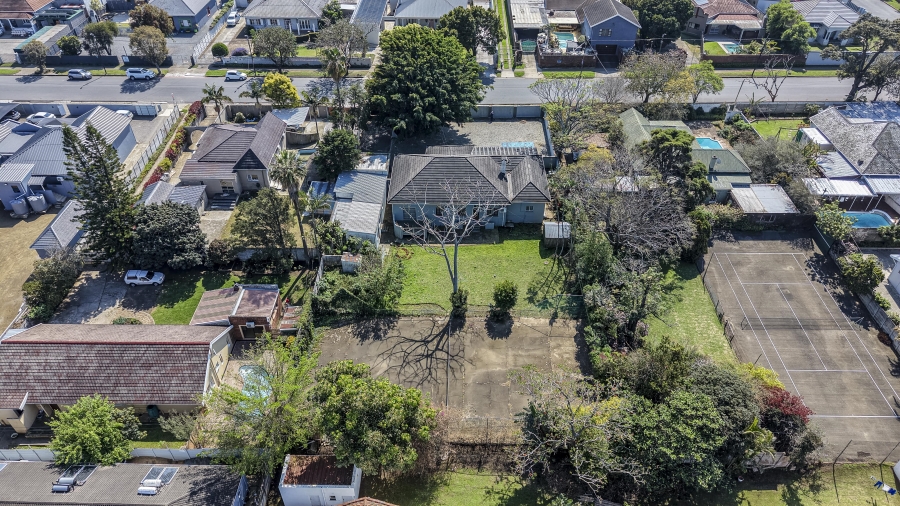 8 Bedroom Property for Sale in Vincent Eastern Cape
